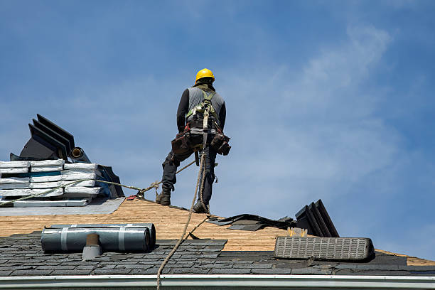 Professional Roofing technician working in Alger, OH